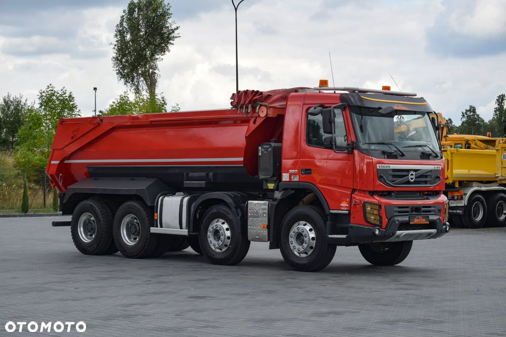 Volvo FMX380 / 8x4 / 13 LITROWY SILNIK / EURO 5 / WYWROTKA TYLNOZSYPOWA / HYDROKLAPA / KAMERA COFANIA / SERWISOWANA / SPROWADZONA - 3