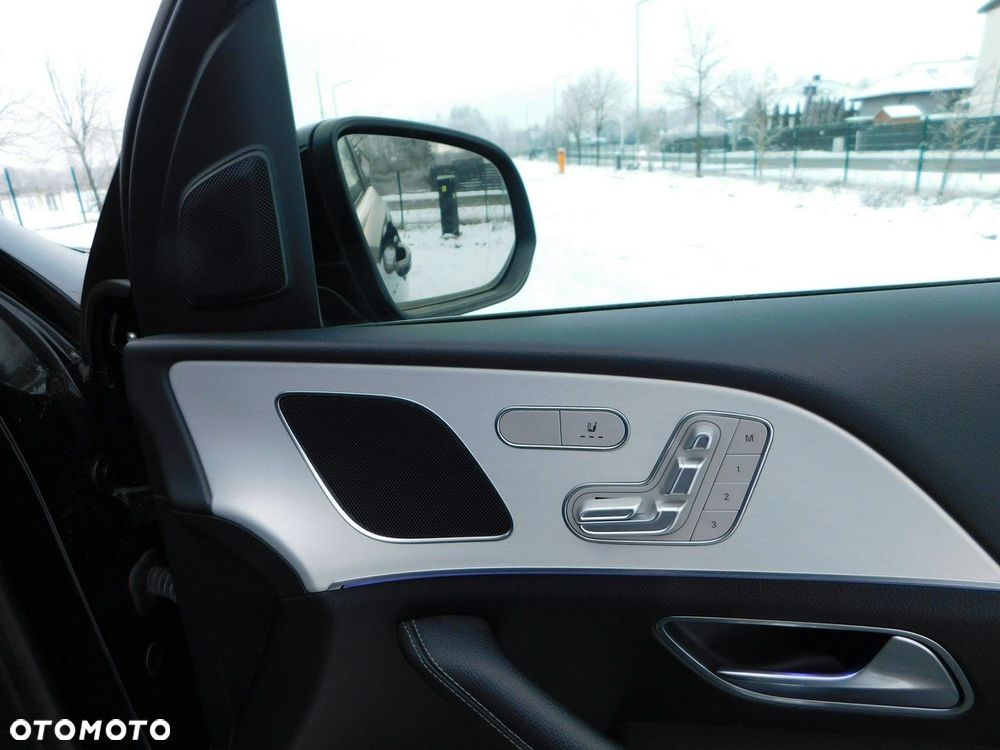 Mercedes-Benz GLE - 10