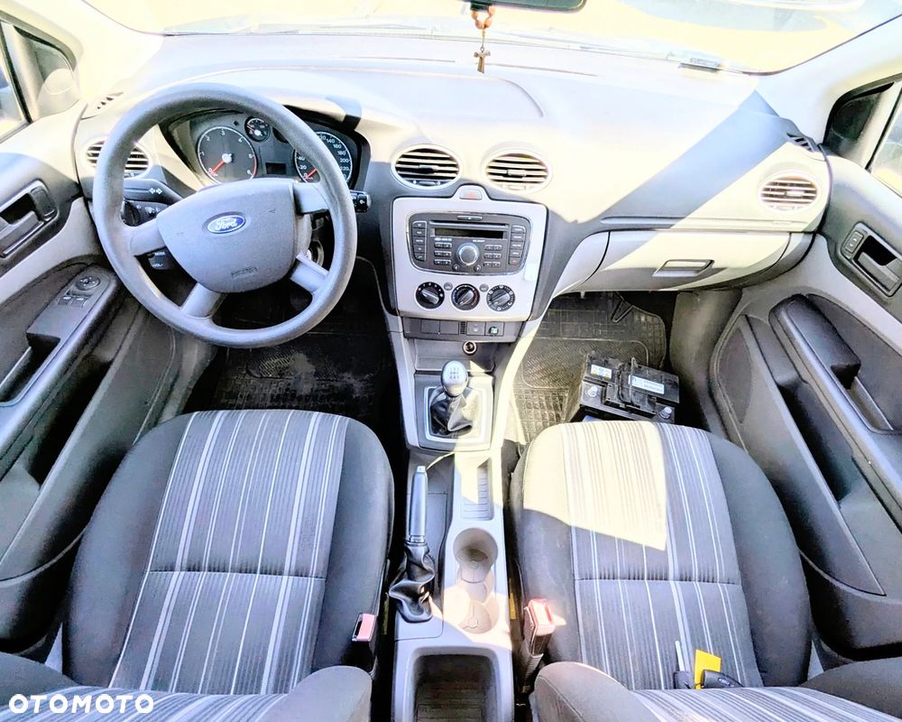 Ford Focus Mk2 FL 1.6 TDCi 109 KM – auto na części - 7