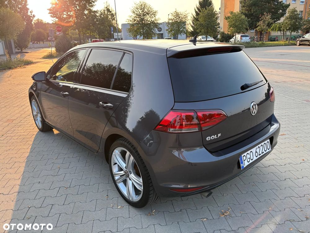 Volkswagen Golf 1.6 TDI BlueMotion Technology Lounge - 12