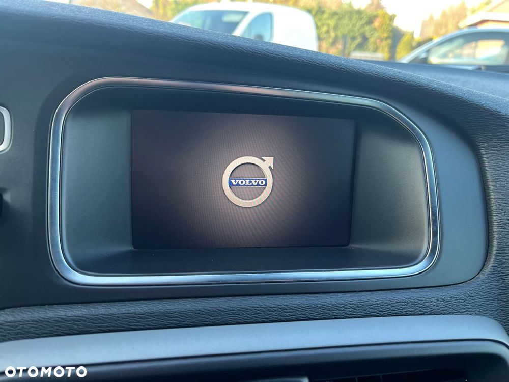 Volvo V40 T2 Drive-E Kinetic - 28