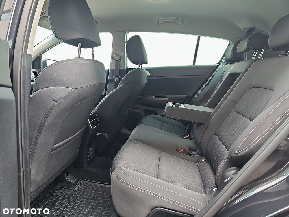 Kia Sportage 1.7 CRDI M 2WD DCT - 13