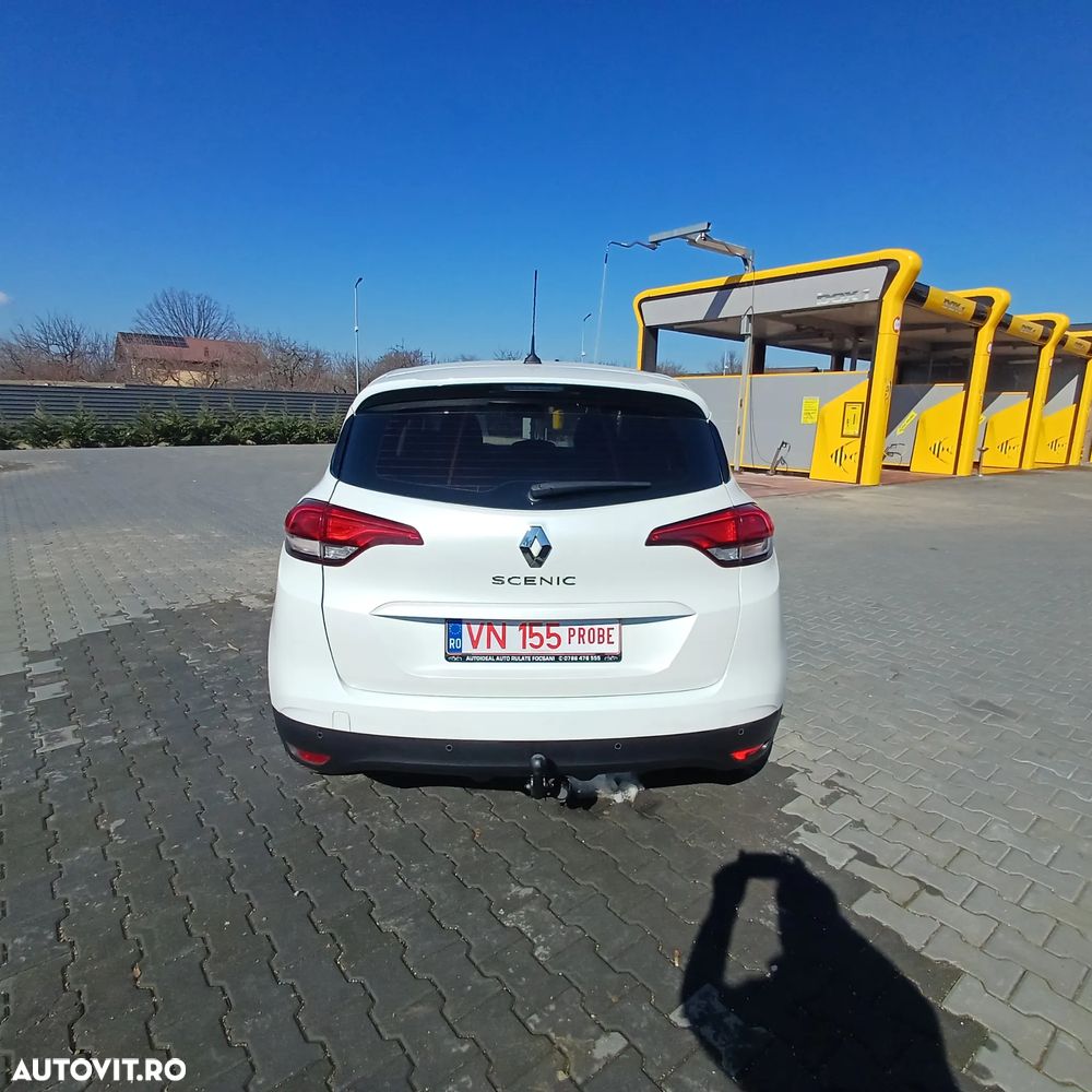 Renault Scenic ENERGY dCi 110 INTENS - 17