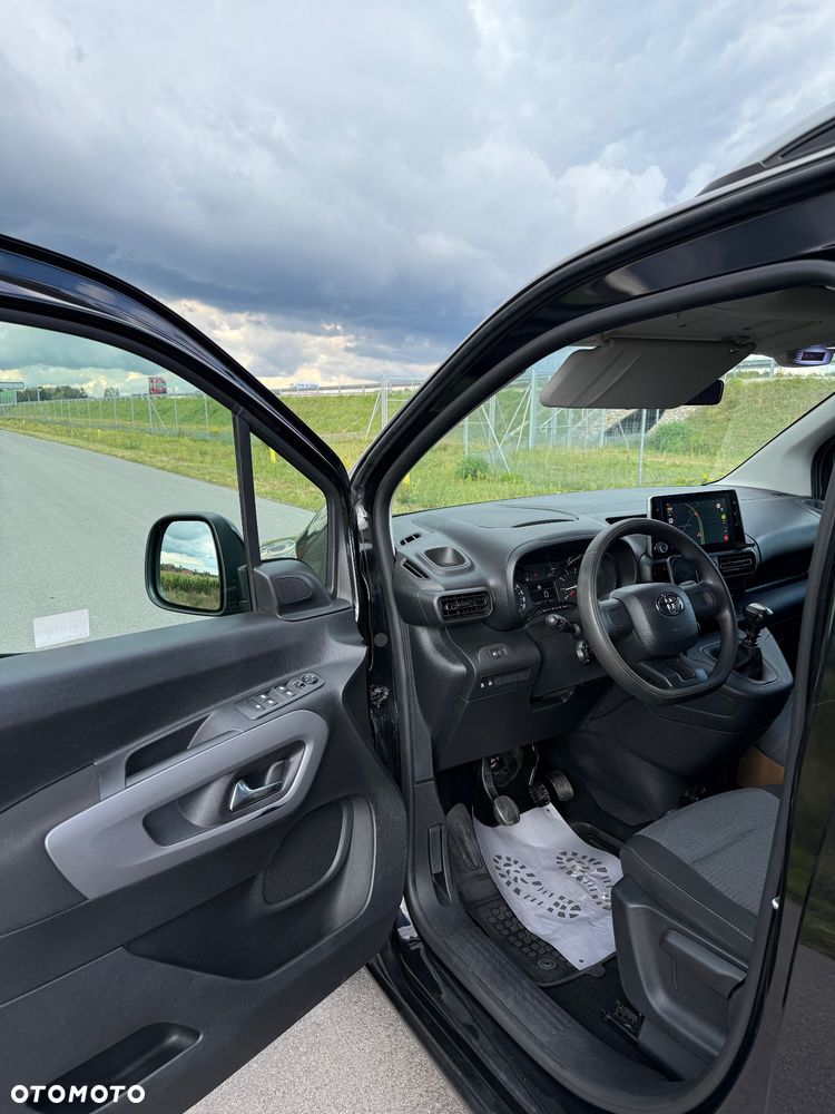 Toyota Proace City Verso Long 1.5 D-4D Business - 7