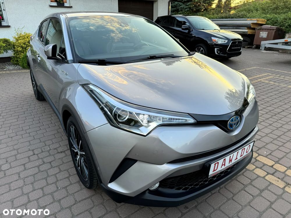 Toyota C-HR Lounge - 20