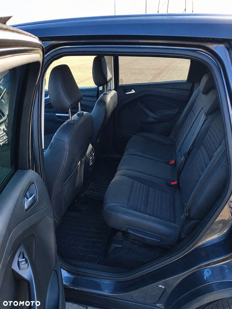 Ford Kuga - 6