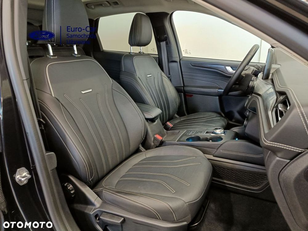 Ford Kuga - 12