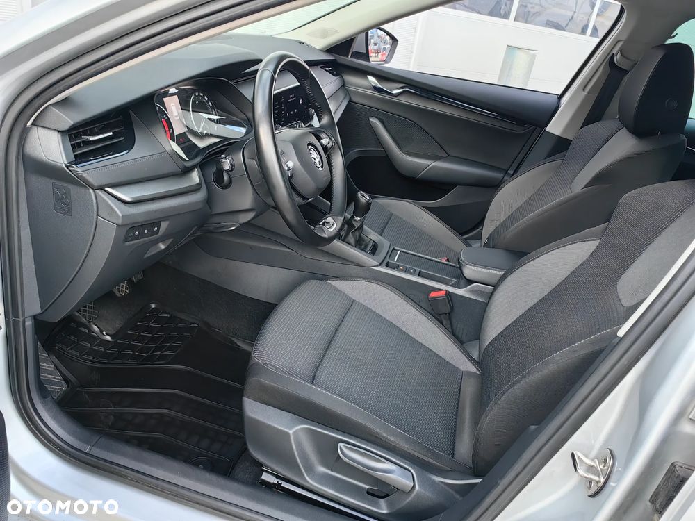 Skoda Octavia 1.5 TSI Business - 16