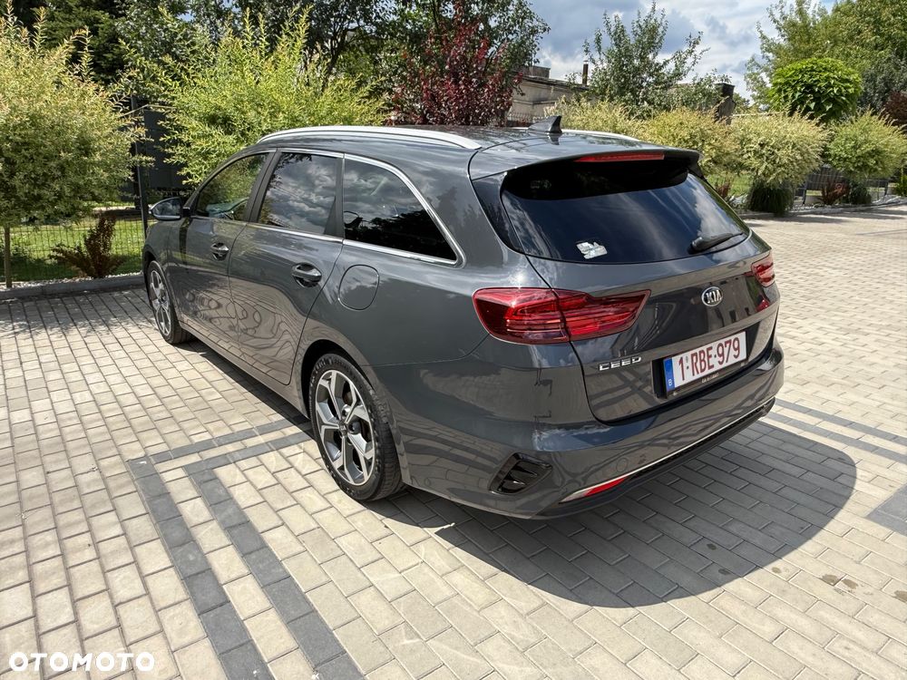Kia Ceed SW 1.6 CRDi Edition 7 - 14