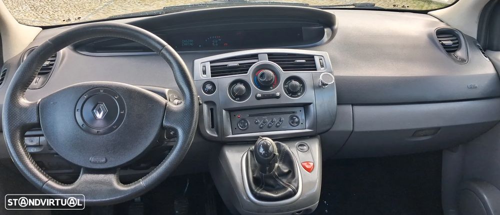 Renault Scénic - 7