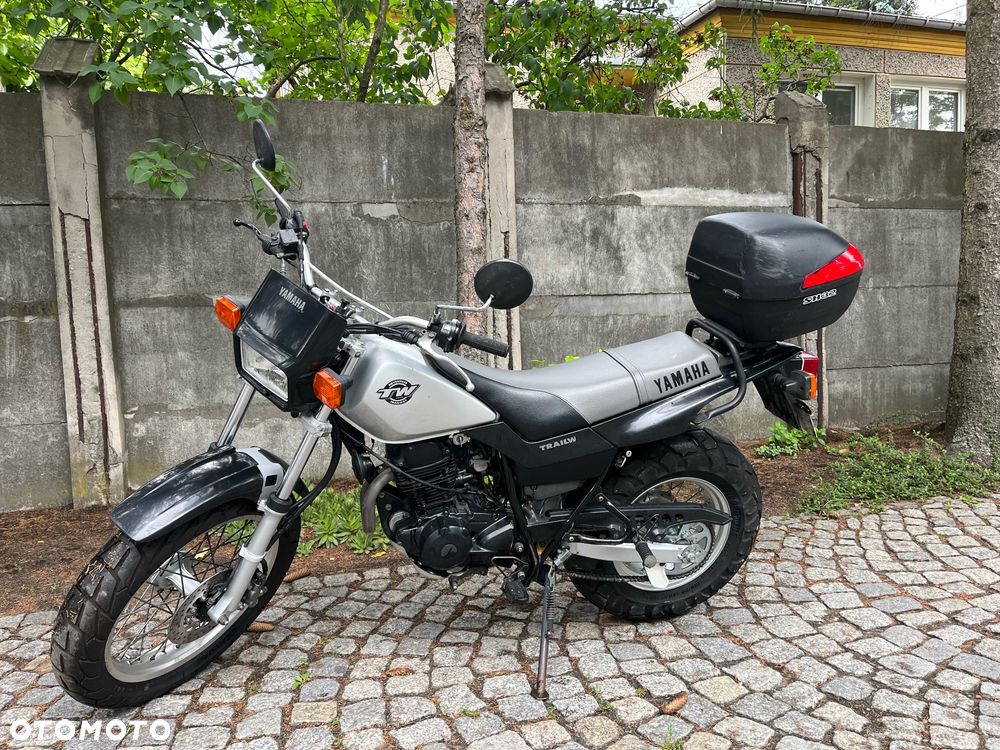 Yamaha TW - 9