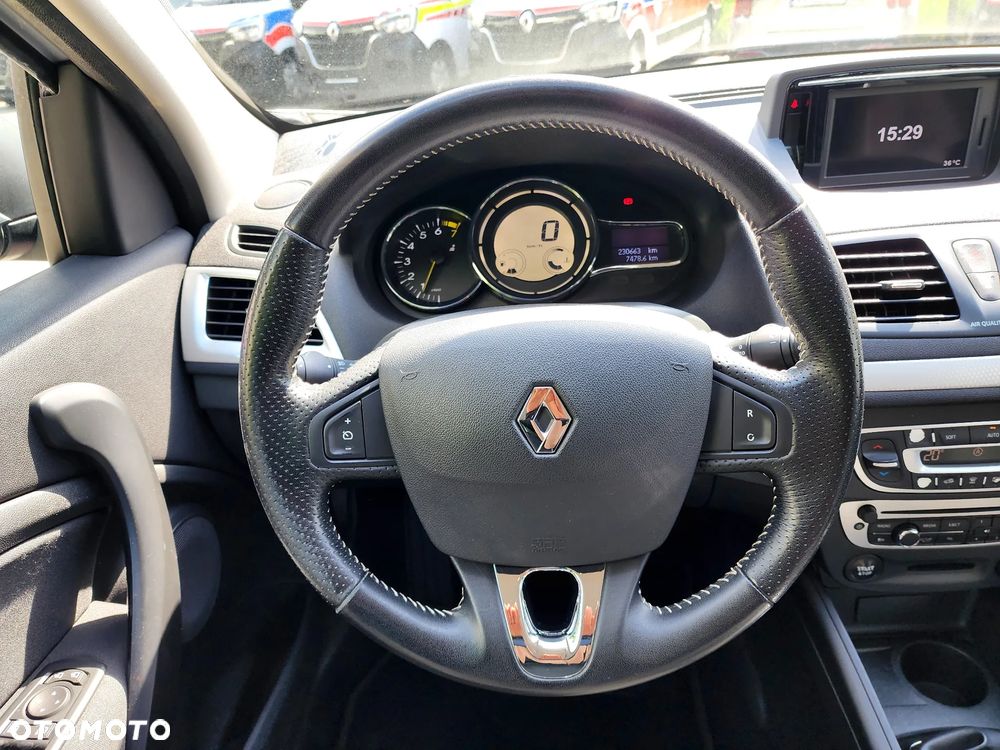 Renault Megane 1.6 16V 110 Dynamique - 19