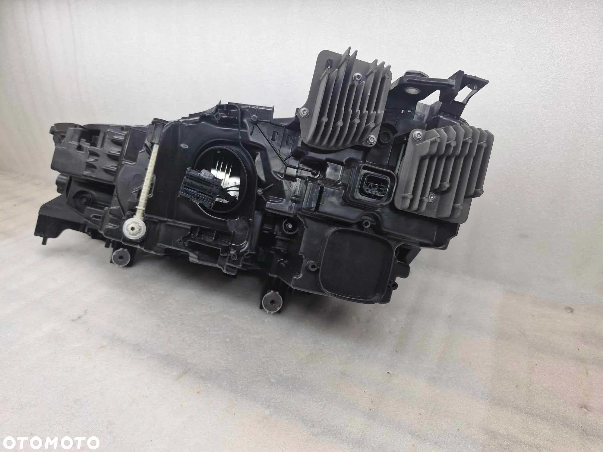 BMW IX I20 M60 FULL LED LAMPA PRAWA PRZÓD 5A3CE92-05 - 6