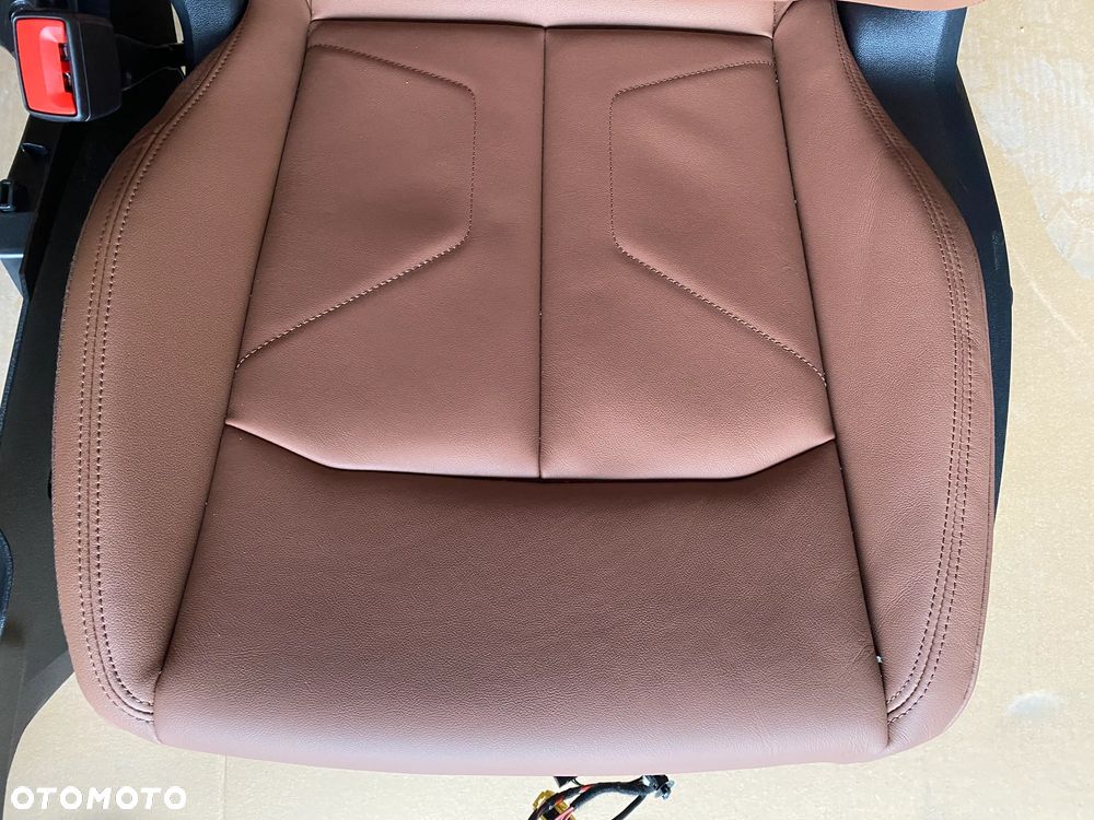 Audi Q3 83A kompletny środek Fotel fotele kanapa skóra boczki brązowe 32km - 17