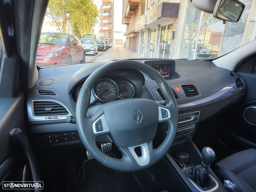 Renault Mégane Sport Tourer 1.4 TCE GT Line - 18