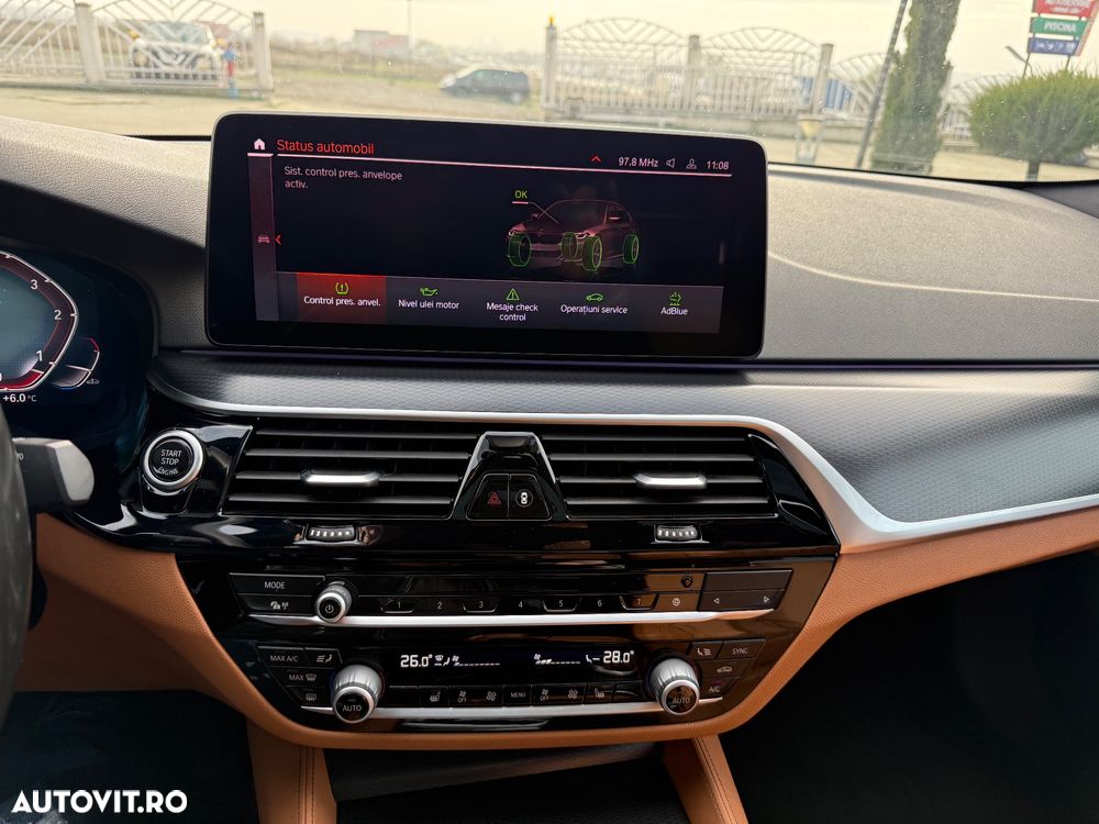 BMW Seria 5 520d AT MHEV - 15