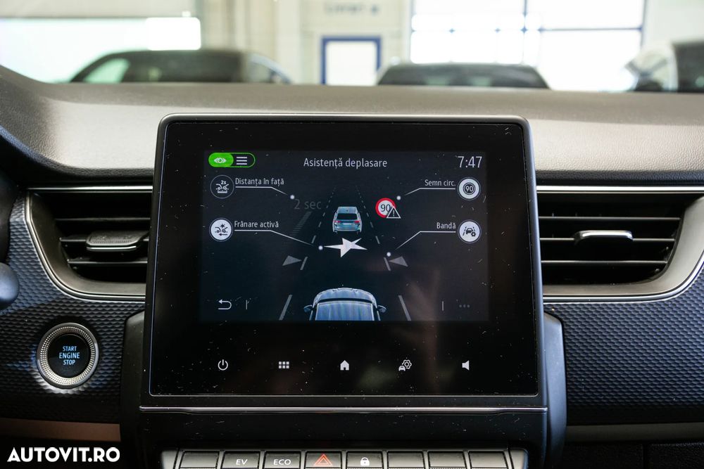 Renault Arkana E-TECH 145 Evolution - 17