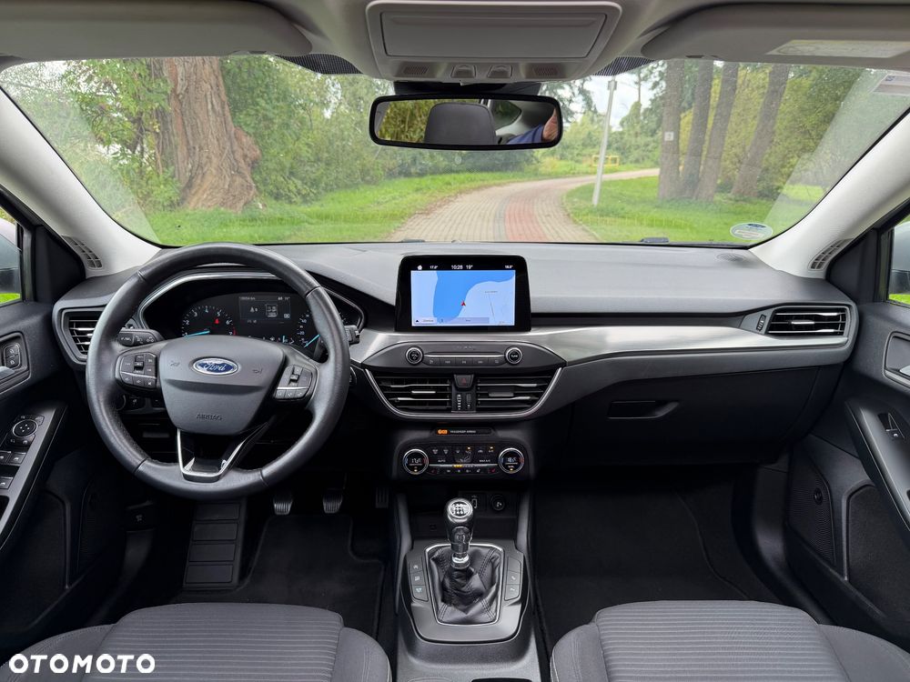 Ford Focus 1.0 EcoBoost STart-Stopp-System TITANIUM X - 15