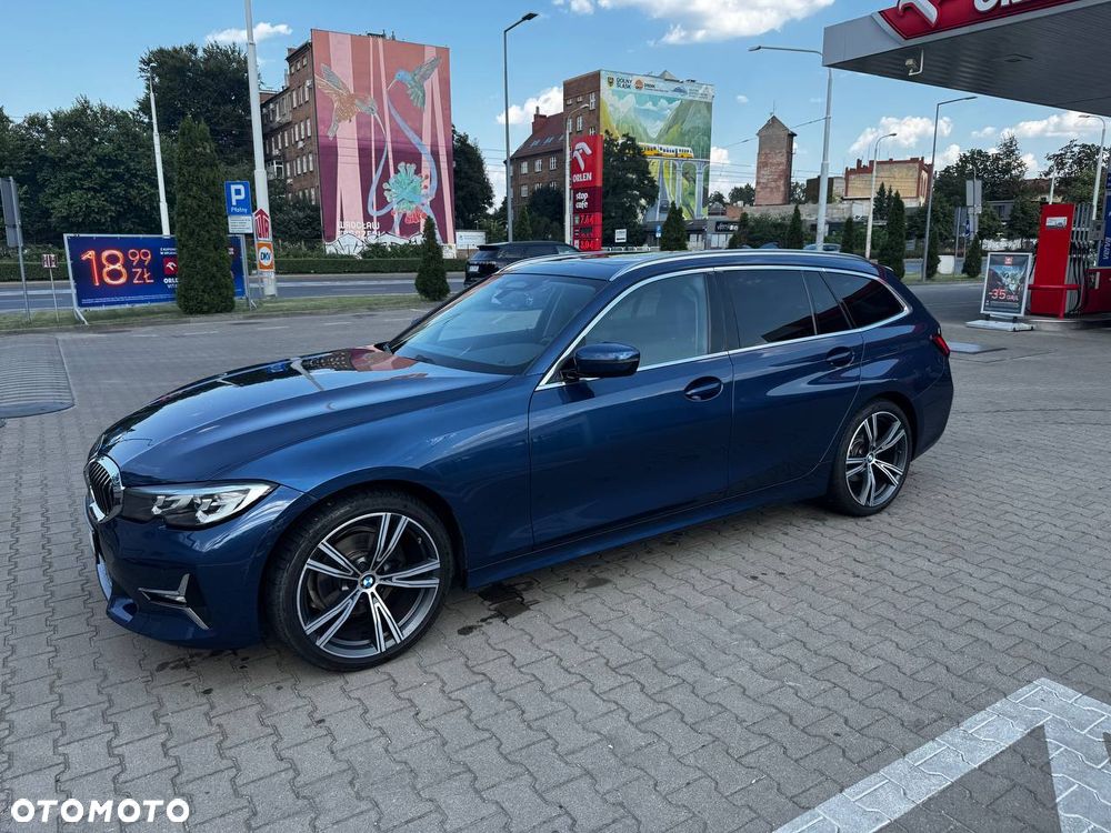 BMW Seria 3 320d xDrive - 1