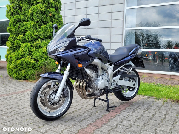 Yamaha FZ6