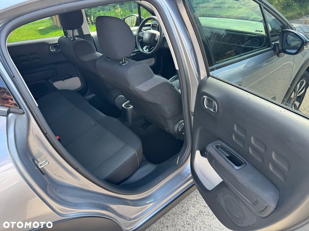 Citroën C3 Pure Tech 110 S&S EAT6 ELLE - 19