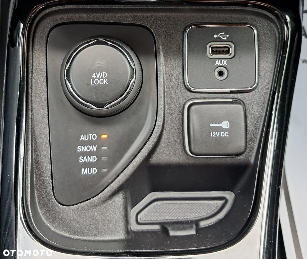 Jeep Compass 1.4 TMair Limited 4WD S&S - 24