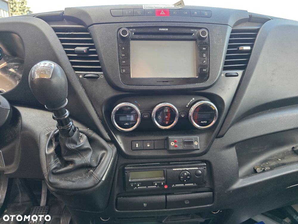 Iveco 70C17 - 14