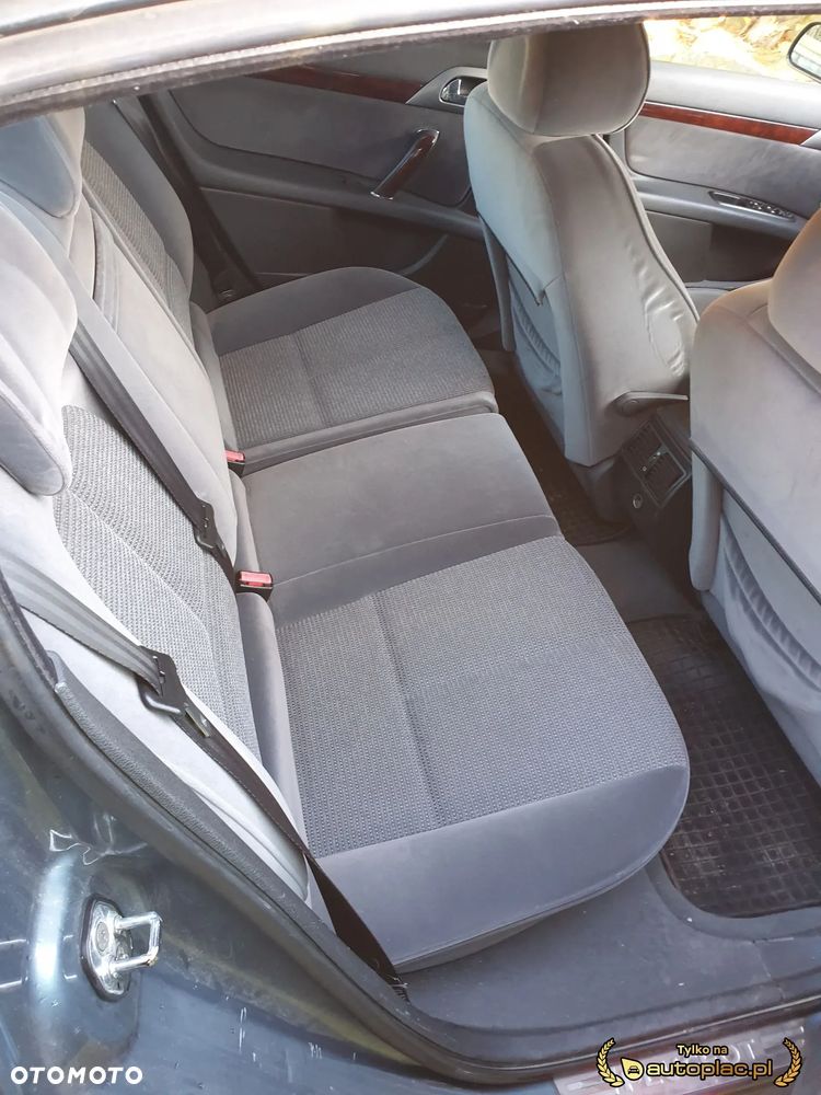 Peugeot 407 2.0 HDI Premium - 15