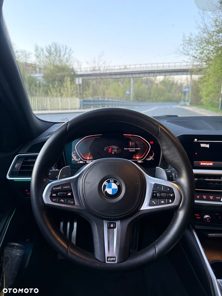 BMW Seria 3 330i xDrive M Sport sport - 9