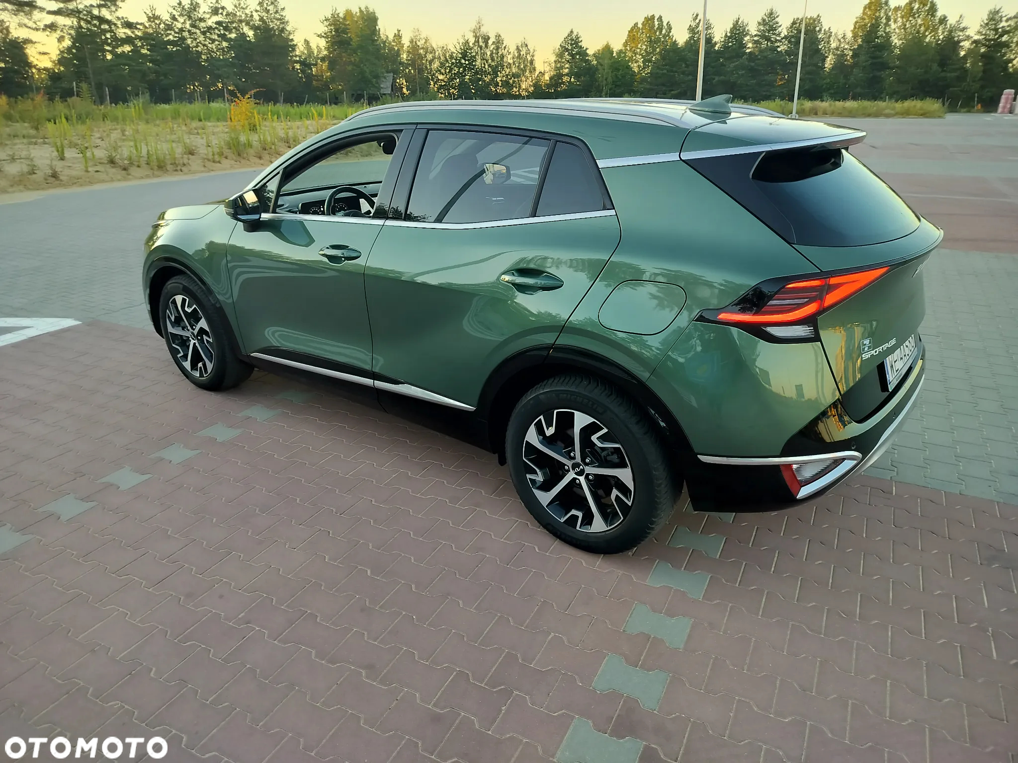 Kia Sportage 1.6 T-GDI HEV Business Line 2WD - 14