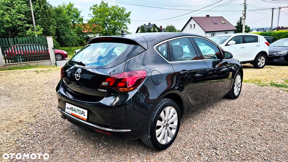 Opel Astra 1.4 T Cosmo S&S - 15
