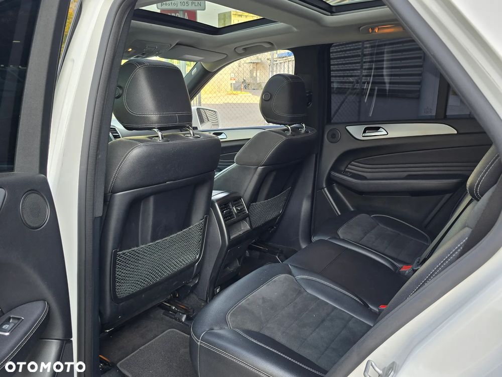 Mercedes-Benz ML 350 BlueTec 4-Matic - 25