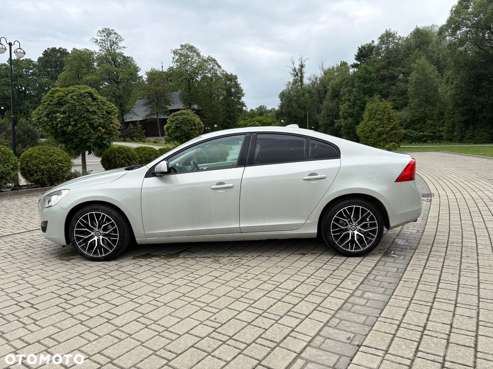Volvo S60 - 8