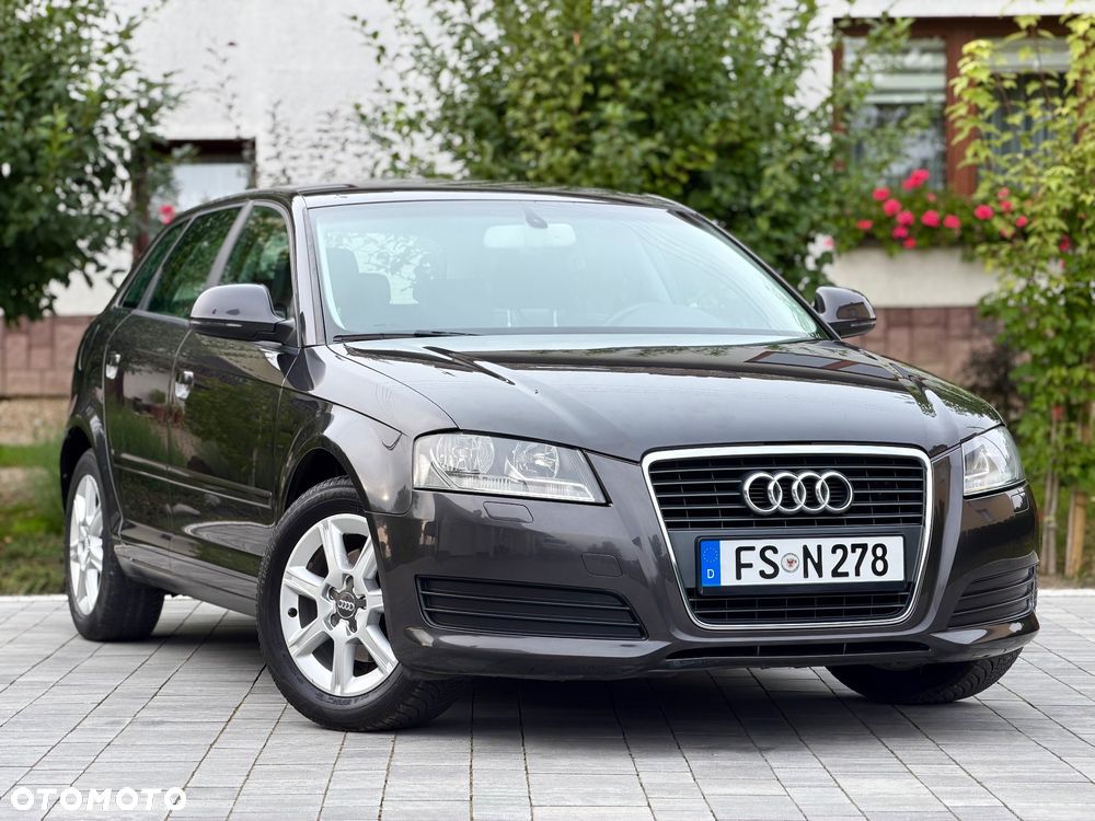 Audi A3 Sportback 1.6 S line Sportpaket (plus) - 1