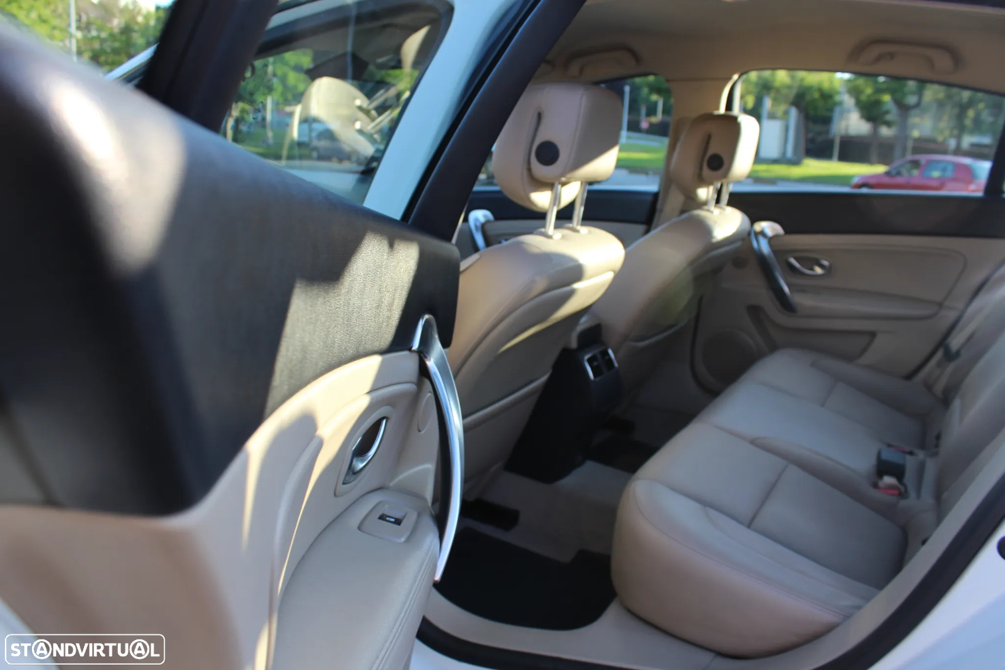 Renault Latitude dCi 175 FAP Aut. - 9