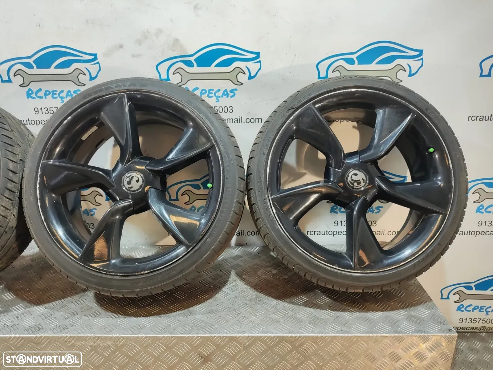 Jantes 19" Opel - Astra J GTC - ORIGINAIS - 8J | ET36 | 5x115 - 19 Polegadas | GM13312751 | 13312751 | Jante | 5 x 115 | 235 35 19 | Pneus - 5