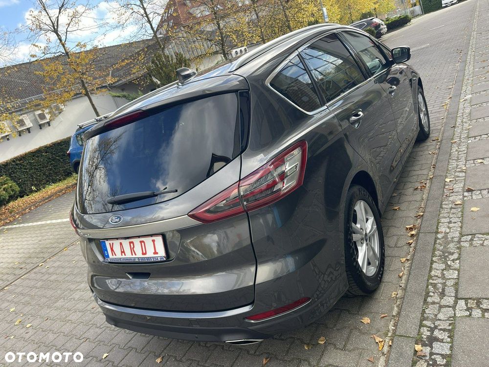 Ford S-Max - 7
