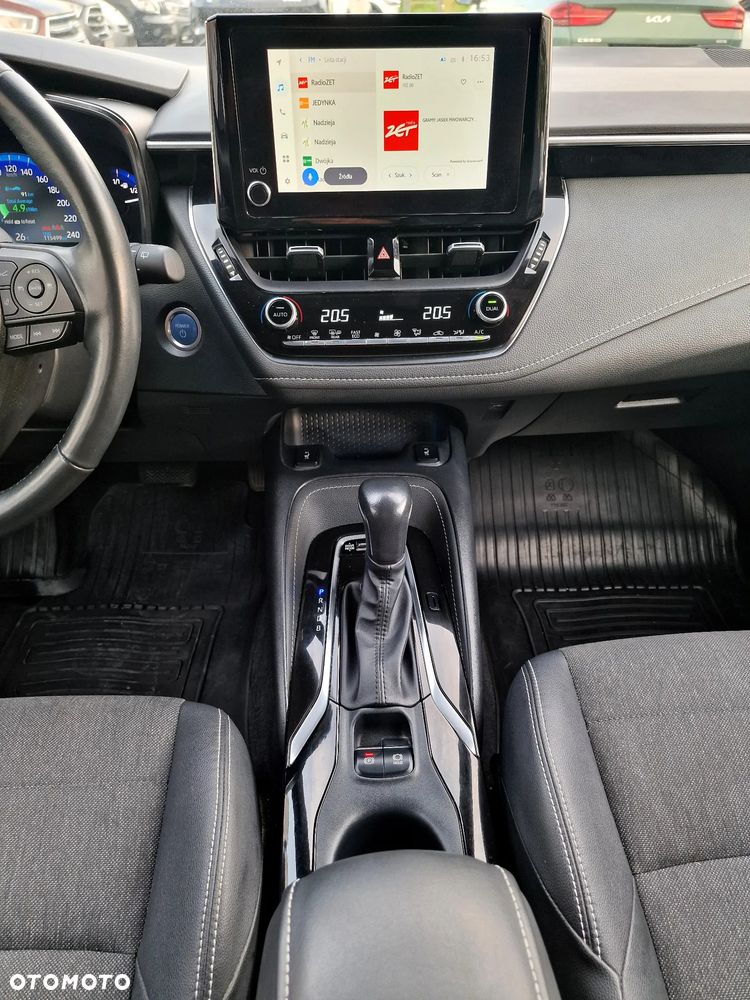 Toyota Corolla 1.8 Hybrid Selection - 25