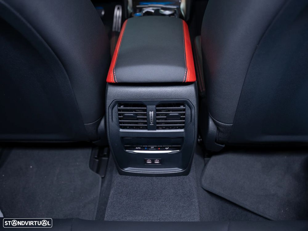 BMW i4 eDrive40 Pack Desportivo M Pro - 30