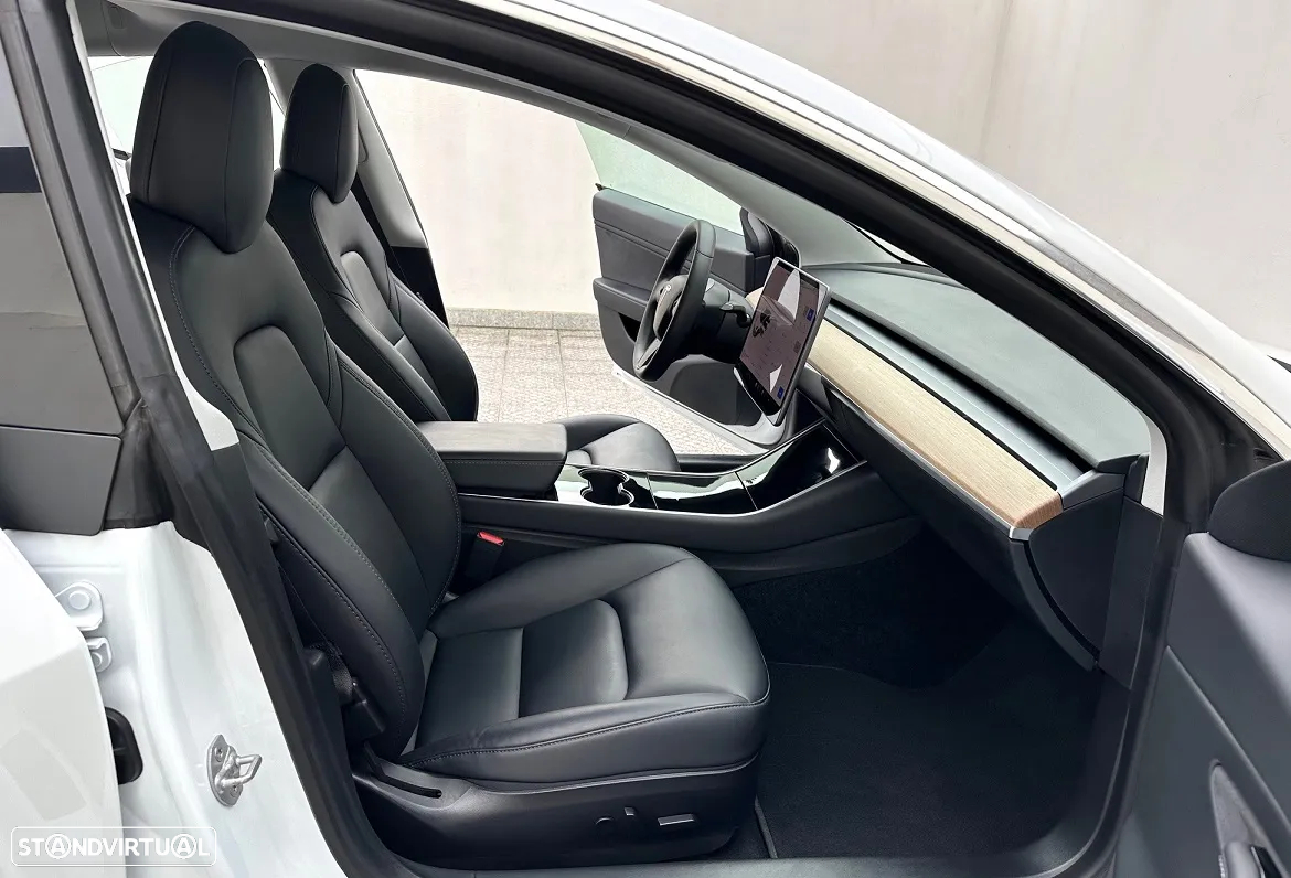 Tesla Model 3 Standard Range Plus RWD - 9