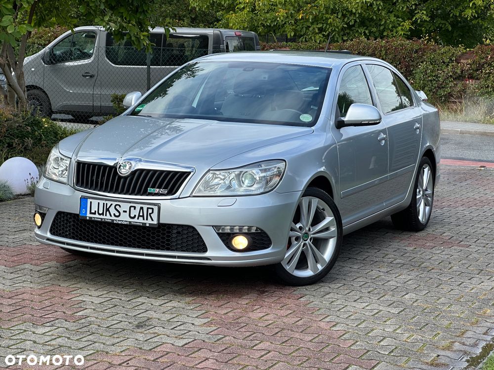 Skoda Octavia 2.0 TSI RS - 40