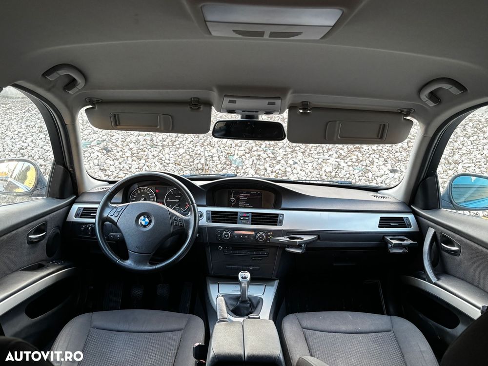 BMW Seria 3 320d - 10