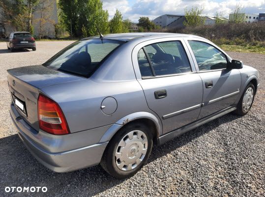 Opel Astra - 5