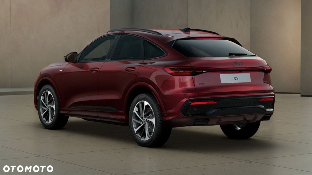 Audi Q5 Sportback - 3