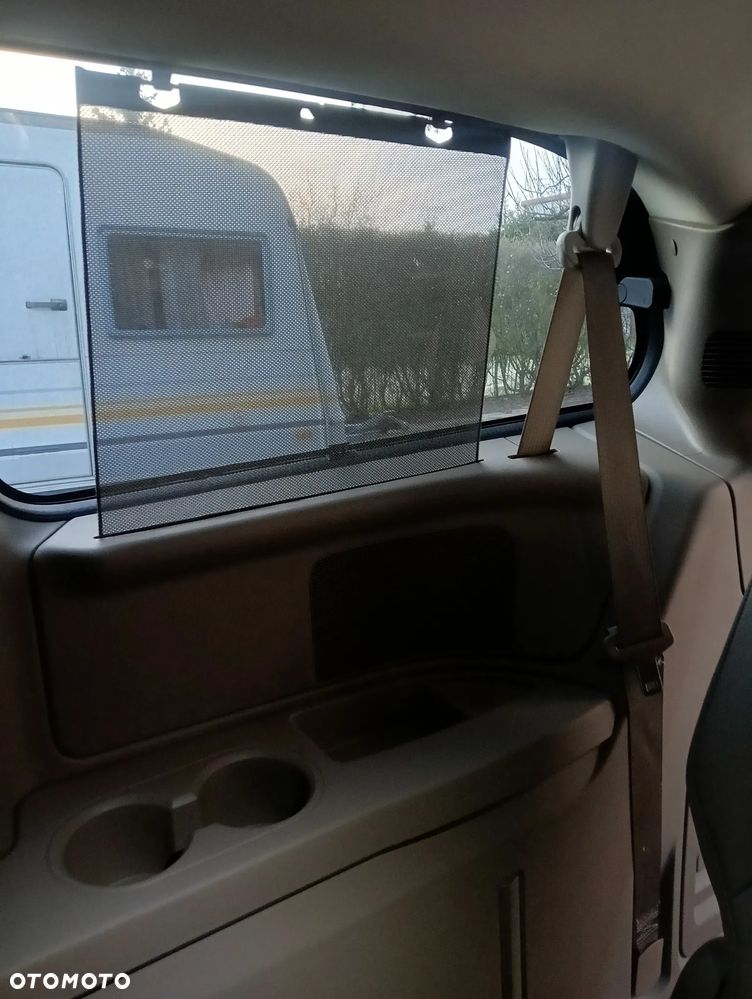 Chrysler Town & Country 3.6 Limited - 36