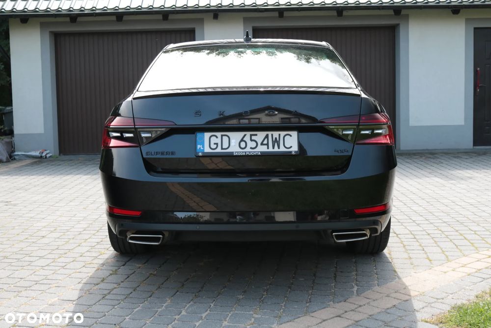 Skoda Superb 2.0 TSI 4x4 Sportline DSG - 6
