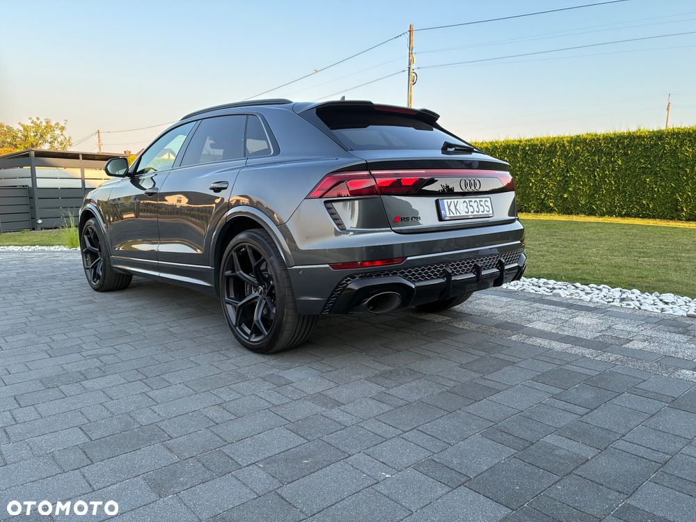 Audi RS Q8 - 7