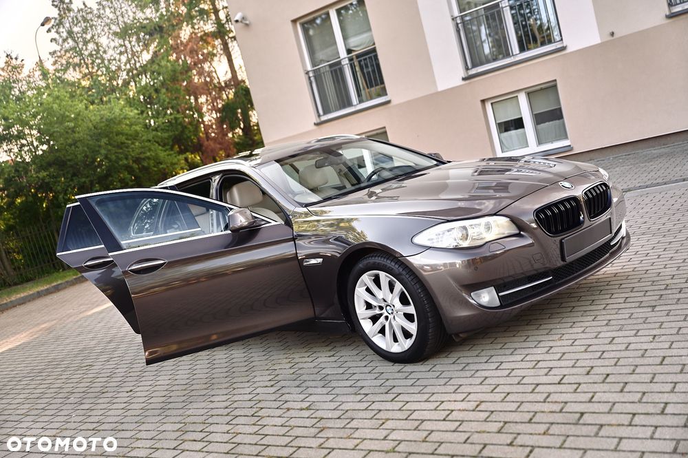 BMW Seria 5 520d - 20