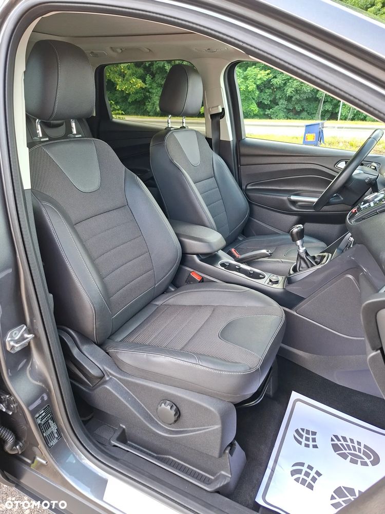 Ford Kuga 2.0 TDCi 4x4 Titanium - 13