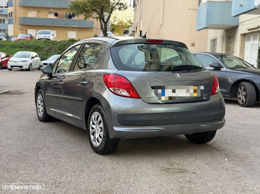 Peugeot 207 1.4 16V Active - 2